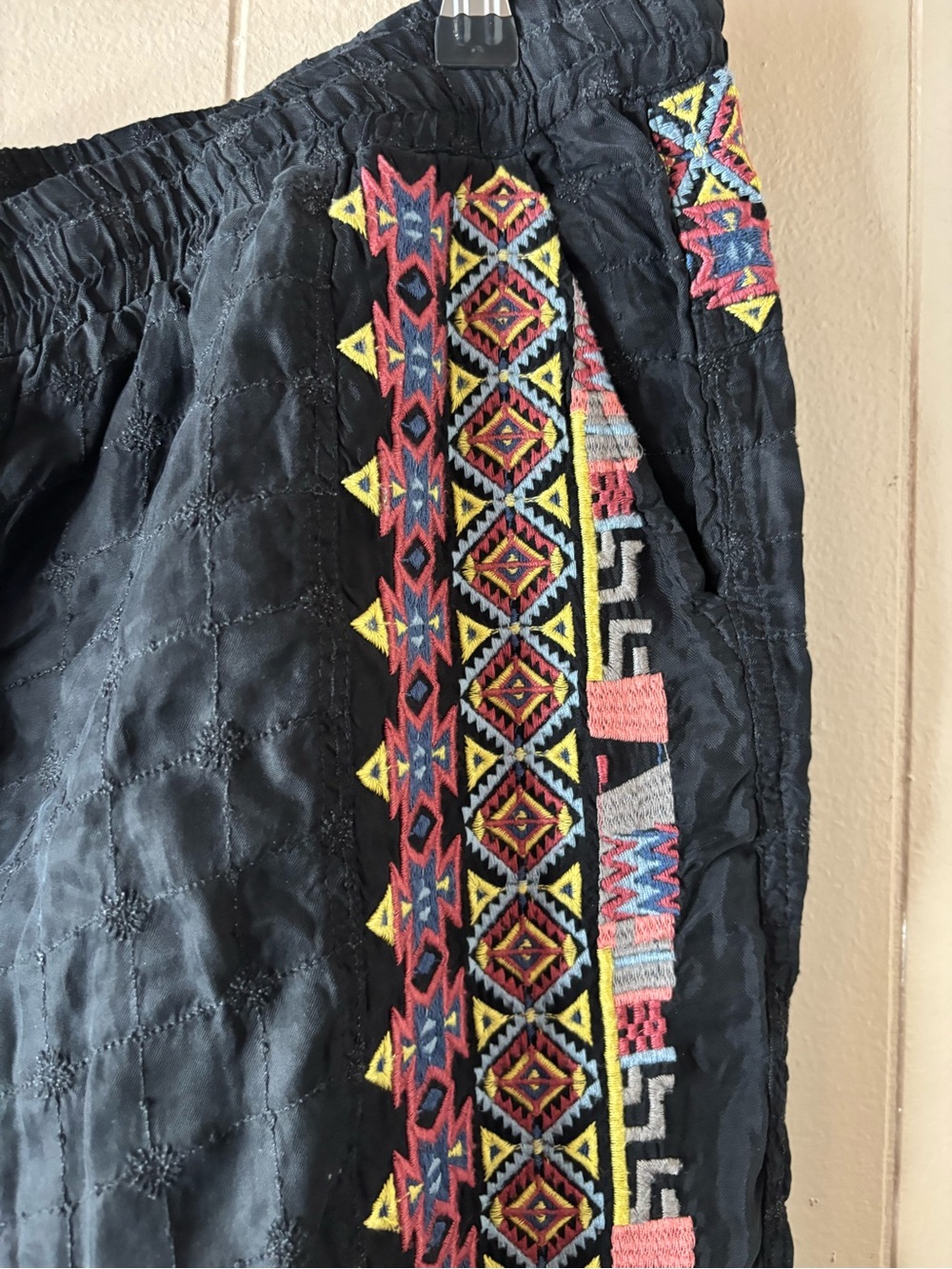 Johnny Was Cargo Pants Embroidered Joggers XL - Picture 3 of 5